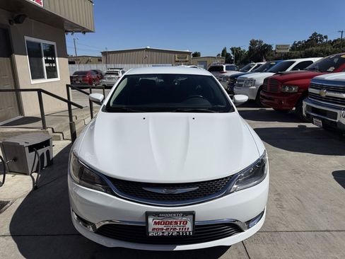 Used 2015 Chrysler 200 Limited w/ Convenience Group FWD image 8