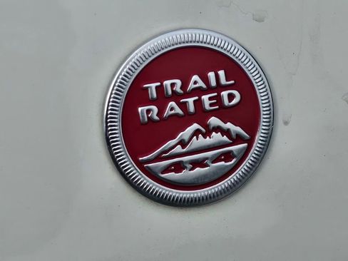 Used 2019 Jeep Compass Trailhawk AWD/4WD image 16