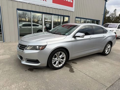 Used 2014 Chevrolet Impala LT w/ Premium Seating Package image 2