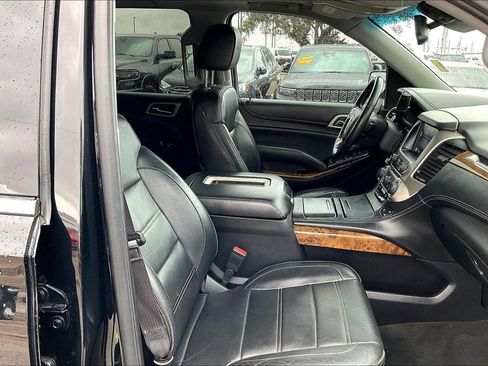Used 2015 GMC Yukon Denali w/ Touring Package image 28