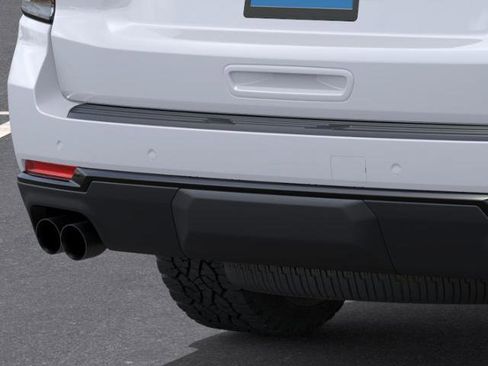 New 2026 Chevrolet Suburban Z71 w/ Z71 Off-Road Package image 14