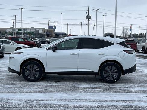New 2025 Nissan Murano SL image 9