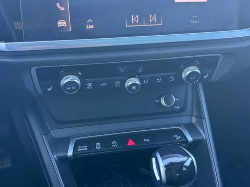 New 2025 Audi Q3 2.0T Premium Plus w/ Premium Plus Package image 32