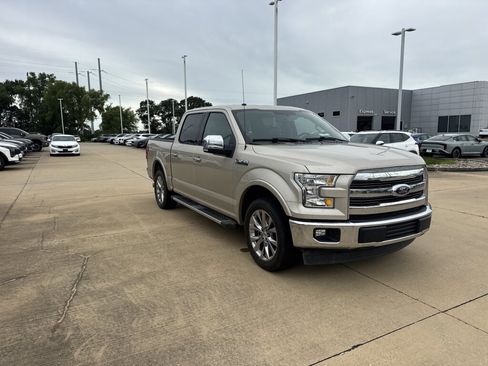 Used 2017 Ford F150 Lariat RWD image 5