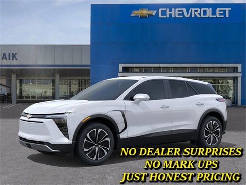 New 2026 Chevrolet Blazer EV LT image 2