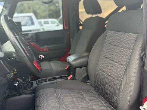 Used 2012 Jeep Wrangler Sport AWD/4WD image 9
