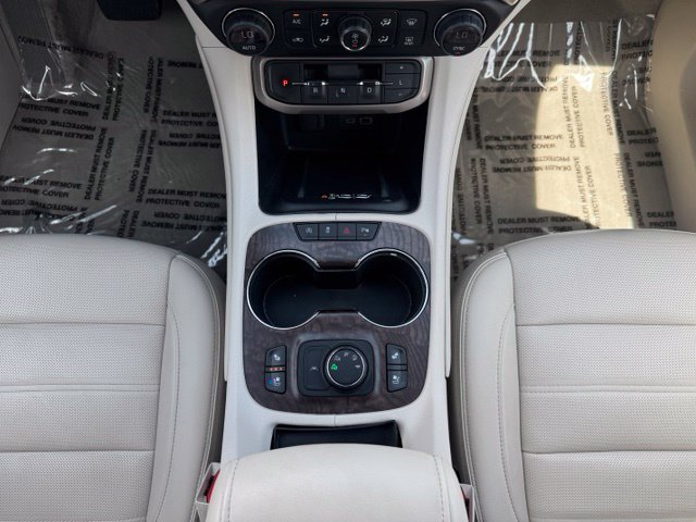 Used 2023 GMC Acadia Denali w/ Denali Ultimate Package AWD/4WD image 26