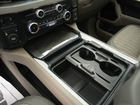 Used 2026 Ford F450 Platinum w/ Platinum Plus Package image 29