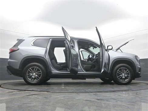 Certified 2025 GMC Acadia Elevation image 63