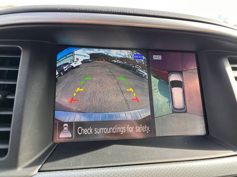 Used 2019 Nissan Pathfinder SL image 36