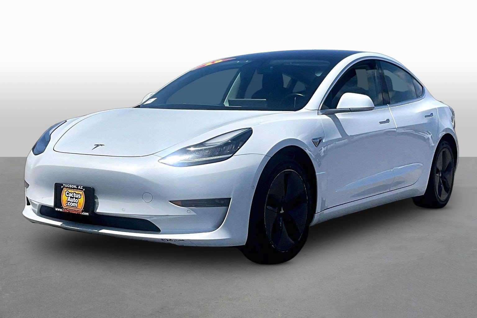 Used 2018 Tesla Model 3 Long Range RWD image 1