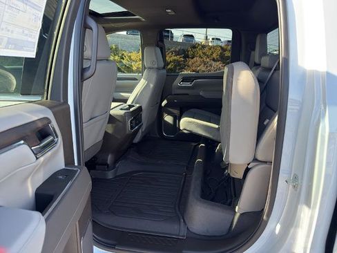 New 2026 GMC Sierra 1500 SLT w/ SLT Premium Plus Package image 15
