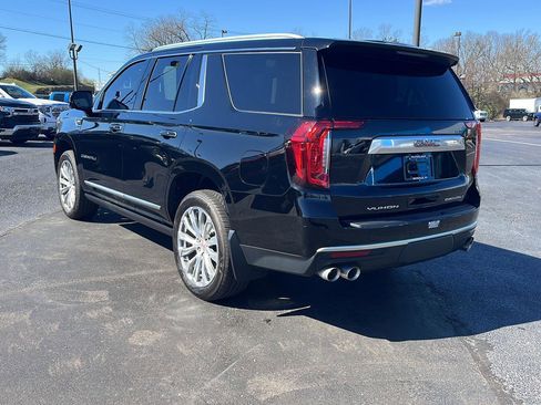 Used 2023 GMC Yukon Denali image 3
