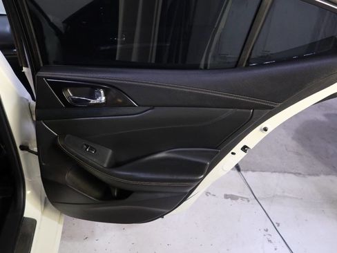 Used 2019 Nissan Maxima Platinum w/ Sport Mat Group image 30