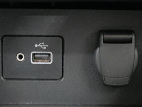 Used 2024 Nissan Altima 2.5 S FWD image 21