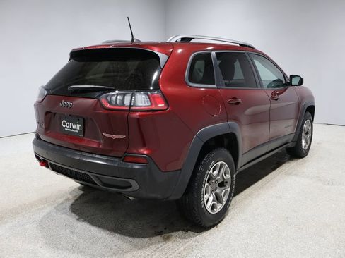 Used 2021 Jeep Cherokee Trailhawk image 2