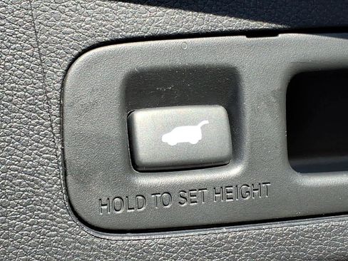 Used 2020 Honda CR-V EX-L image 16