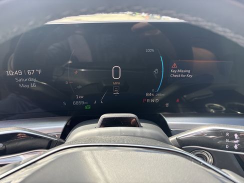 Used 2024 Cadillac Lyriq Sport RWD image 23