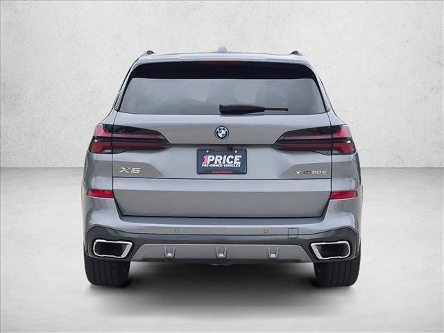 Used 2026 BMW X5 xDrive50e w/ M Sport Package AWD/4WD image 6