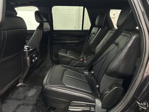 Used 2021 Ford Expedition Limited image 34