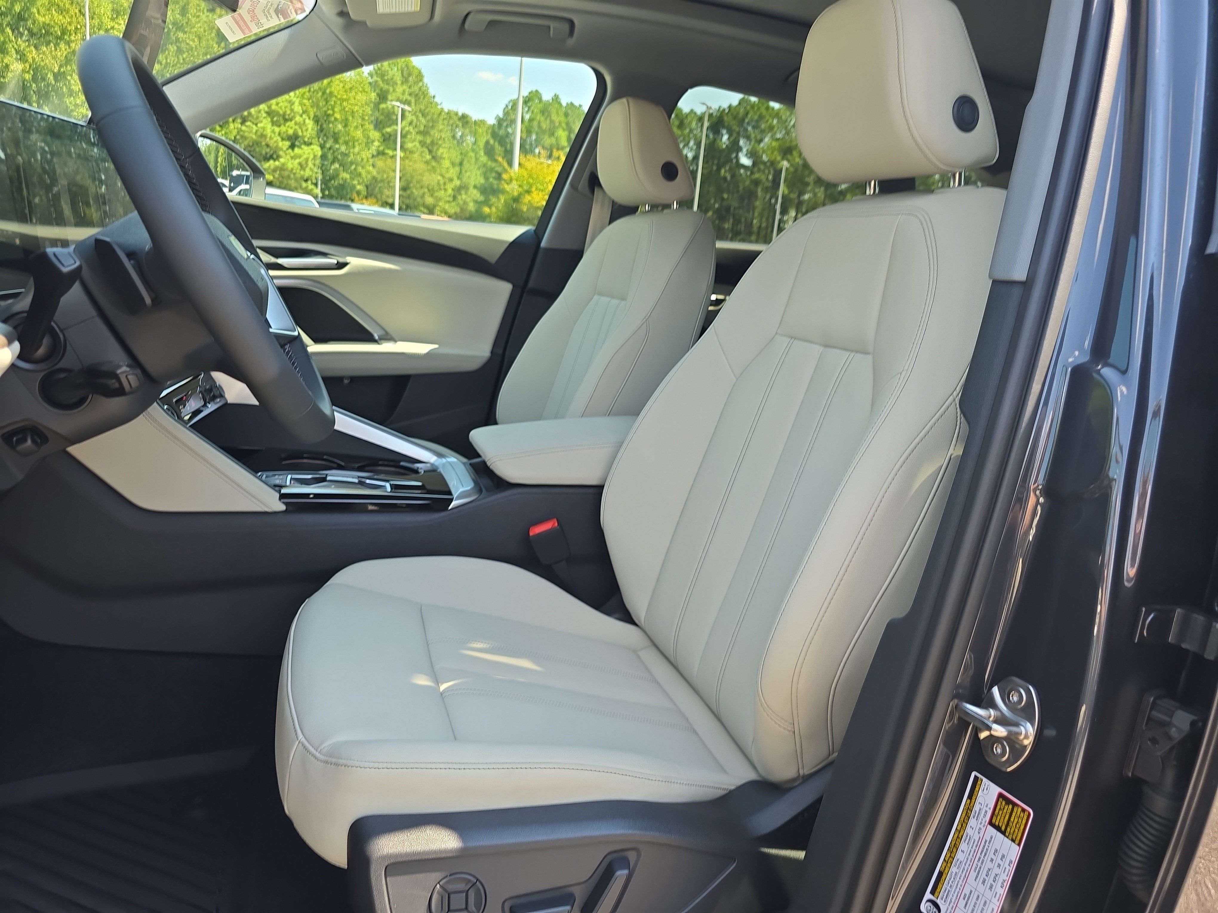 New 2026 Audi Q5 Premium AWD/4WD image 15