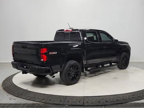 Used 2025 Chevrolet Colorado Z71 w/ Technology Package image 7