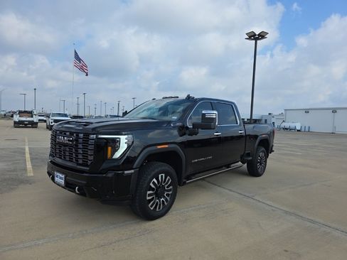 Used 2026 GMC Sierra 2500 Denali Ultimate image 1