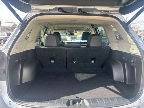 Used 2020 Subaru Forester Limited image 11