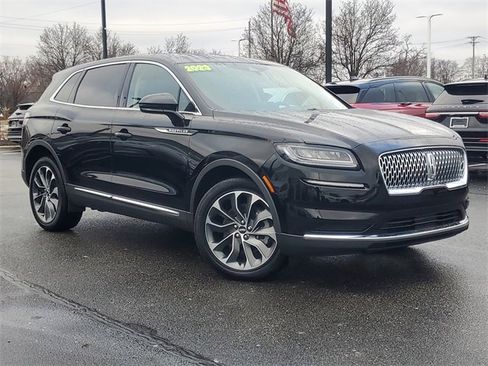 Certified 2023 Lincoln Nautilus Reserve image 38