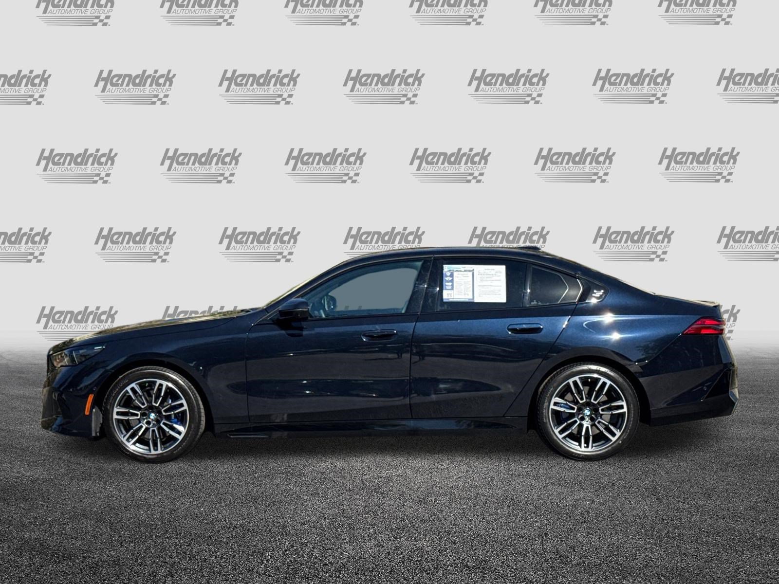 Used 2026 BMW 530i w/ M Sport Package RWD image 8