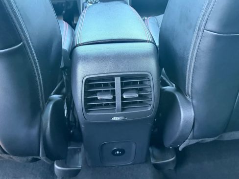 Used 2025 Ford Escape ST-Line FWD image 24