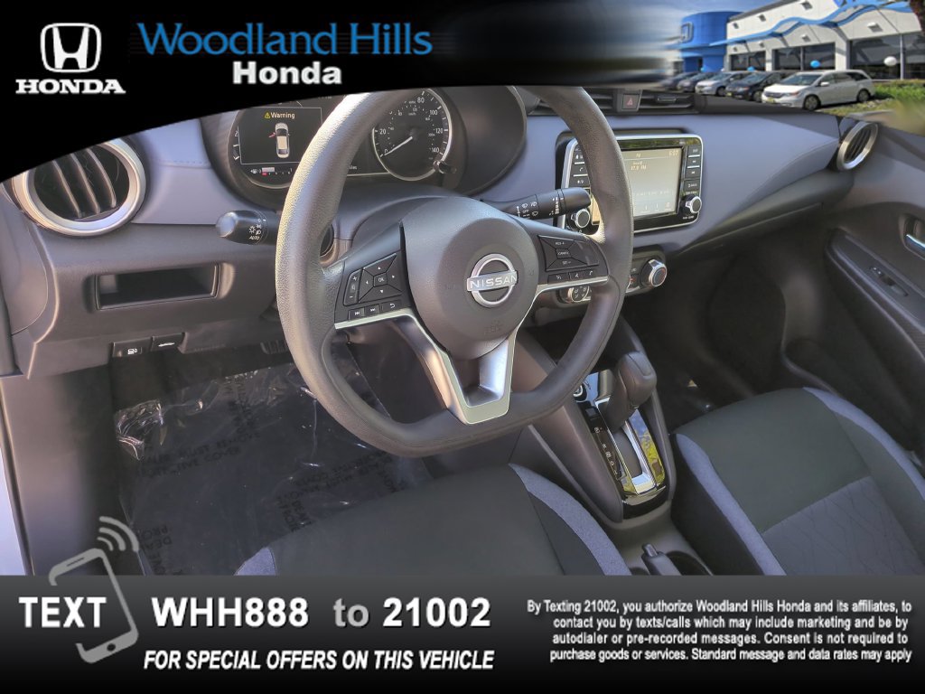 Used 2024 Nissan Versa SV w/ Trunk Package FWD image 9