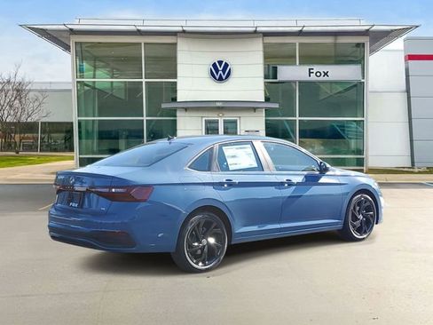 New 2026 Volkswagen Jetta SE image 4