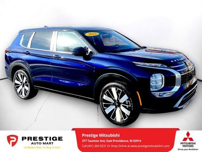 New 2025 Mitsubishi Outlander SE