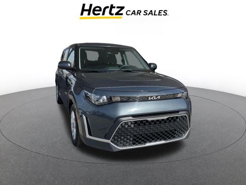 Used 2025 Kia Soul LX w/ LX Technology Package image 1