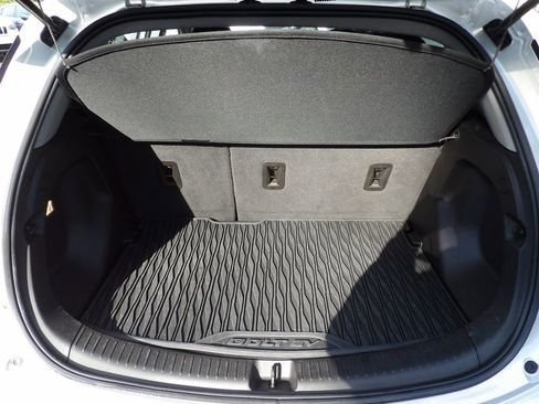 Used 2023 Chevrolet Bolt LT w/ Infotainment Package image 33