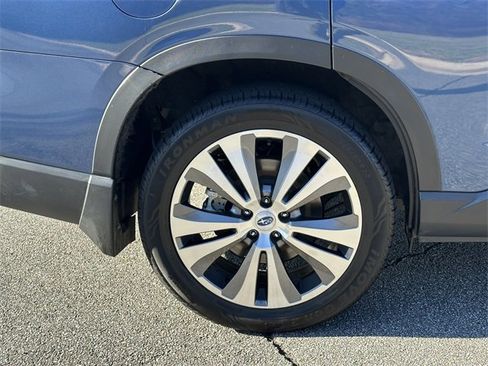 Used 2022 Subaru Ascent Limited w/ Technology Package image 18