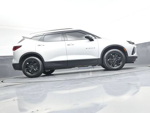 Used 2021 Chevrolet Blazer LT FWD image 31