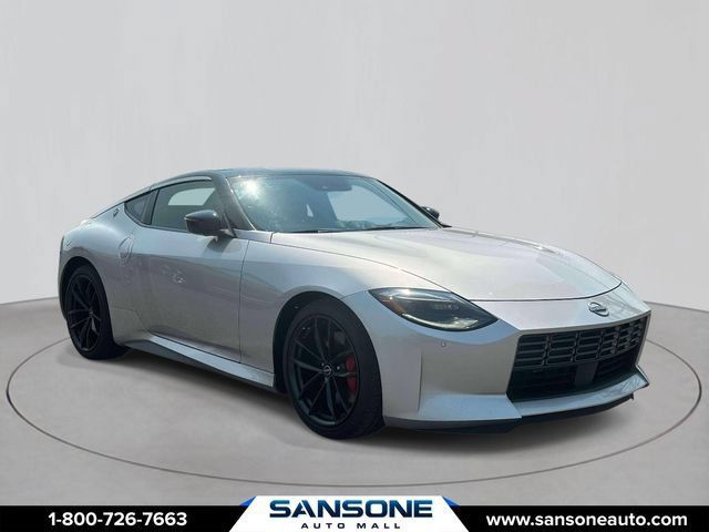 Certified 2025 Nissan Z Performance w/ Floor Mat Package RWD image 1