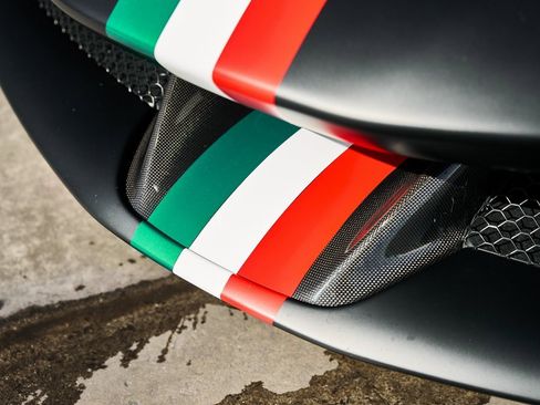 Used 2023 Ferrari SF90 Stradale image 8