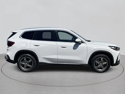 Used 2023 BMW X1 xDrive28i AWD/4WD image 5