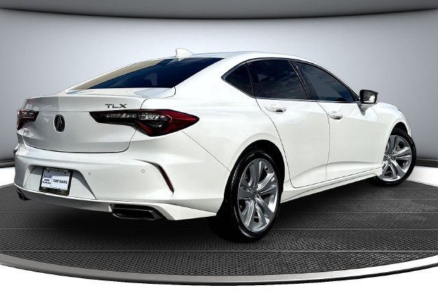 Used 2023 Acura TLX w/ Technology Package FWD image 5