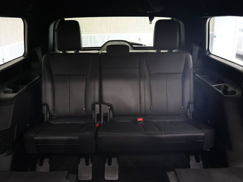 Used 2021 Ford Expedition XLT AWD/4WD image 38