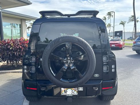 Used 2023 Land Rover Defender 110 X image 5