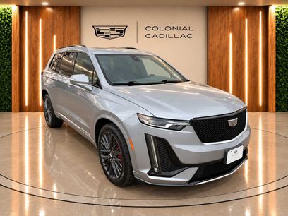 Used 2024 Cadillac XT6 Sport w/ Technology Package