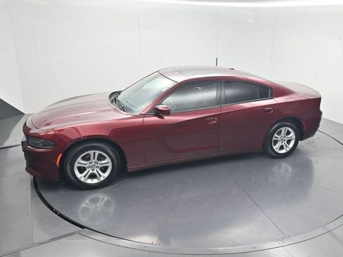 Used 2020 Dodge Charger SXT w/ Leather Interior Group RWD image 54
