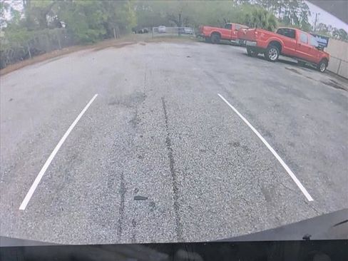 Used 2021 Tesla Model Y Long Range image 12