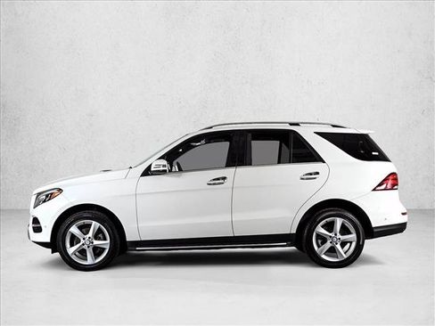 Used 2017 Mercedes-Benz GLE 350 4MATIC image 9