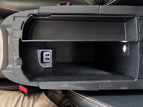 Used 2024 GMC Terrain AT4 image 24