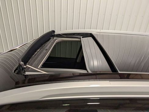 Used 2024 Nissan Rogue Platinum w/ Platinum Premium Package image 8